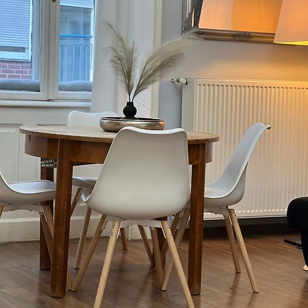 V6 Apartment By Small Home ブダペスト エクステリア 写真